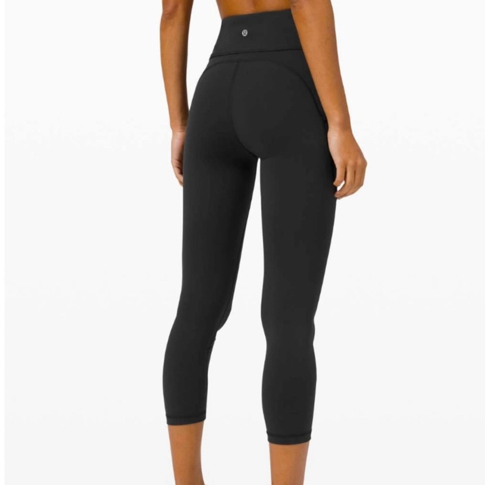 Lululemon Invigorate Women's High-Rise Crop 23" Everlux Black Size 4 Yoga Gym